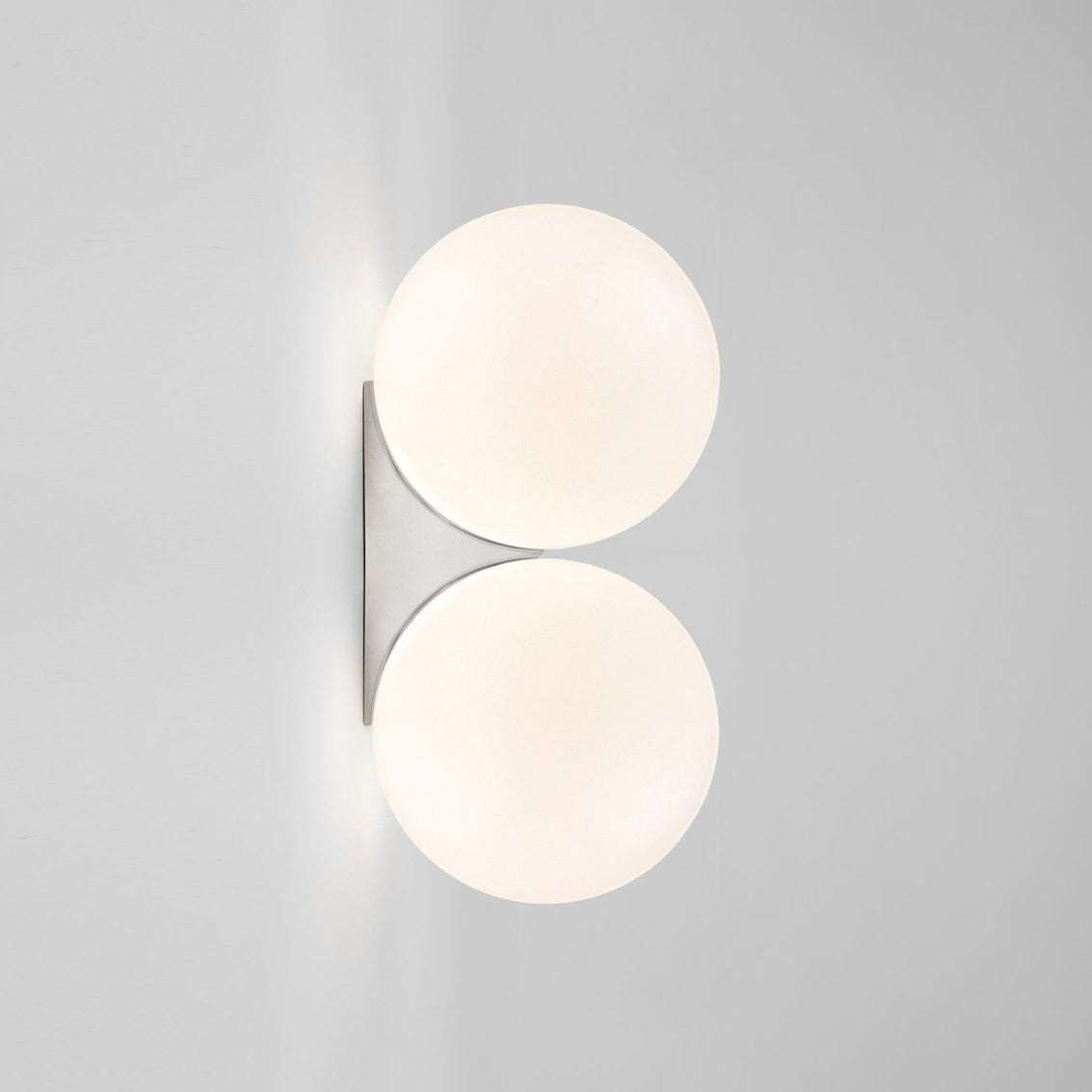 Rudy Wall Light