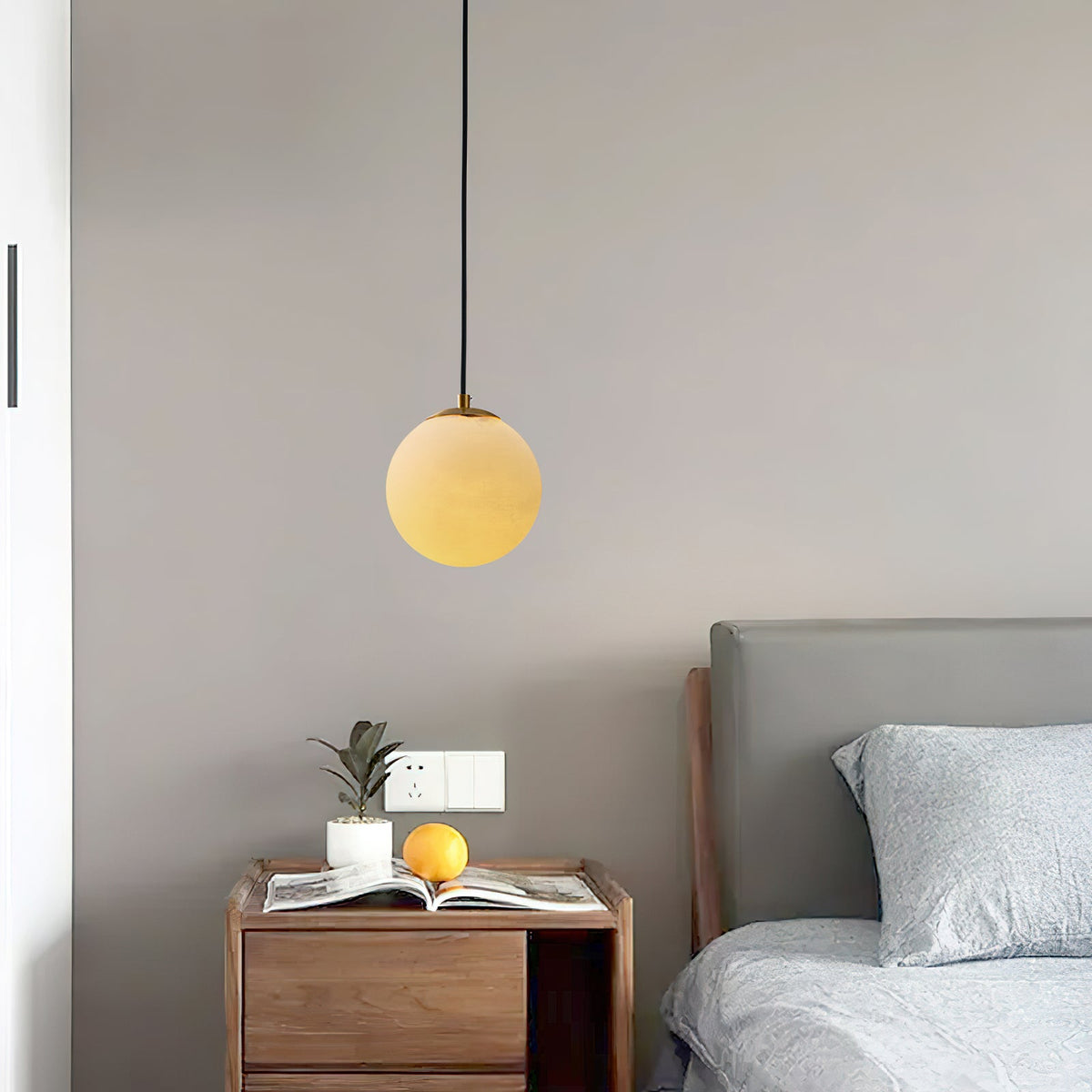 savina-alabaster-pendant-light