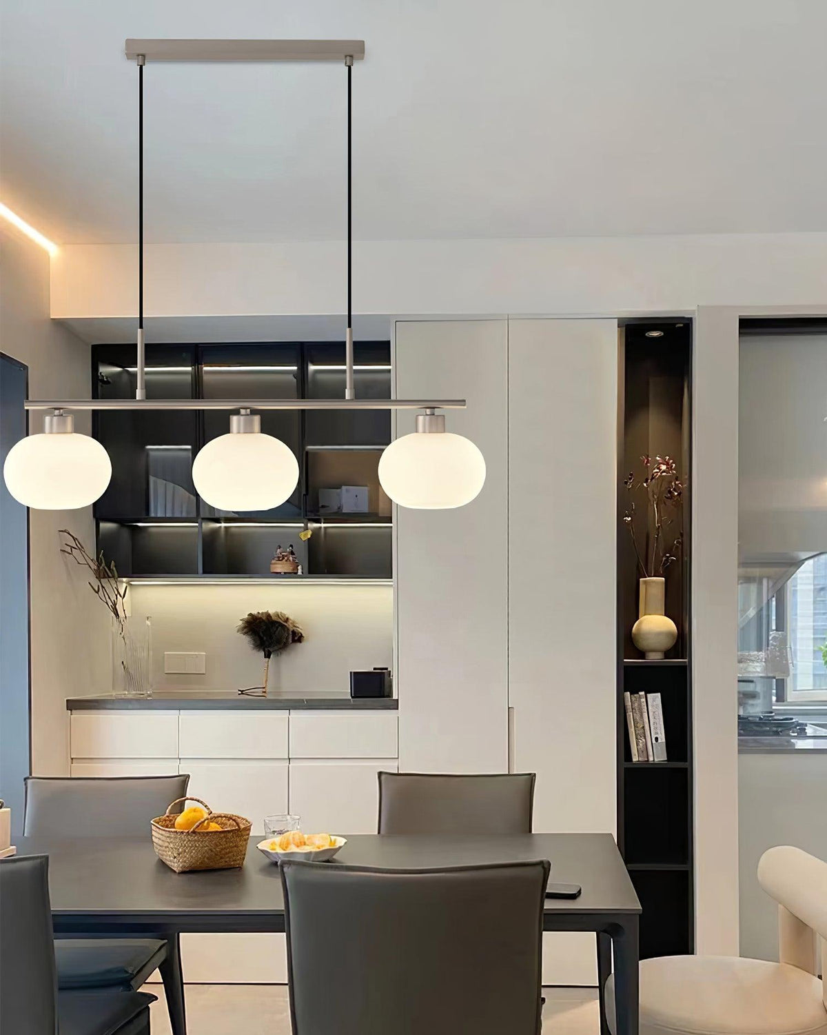 Sculptural 3 Pendant Light