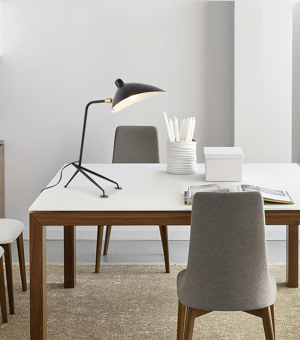 serge-mouille-table-lamp