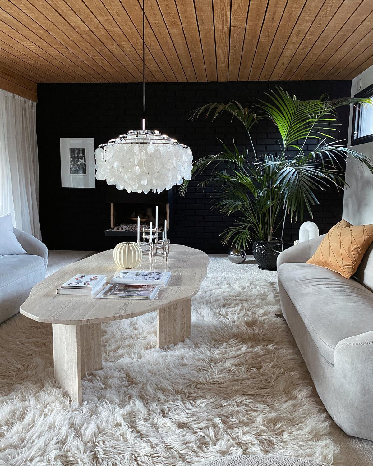 shell-chandelier