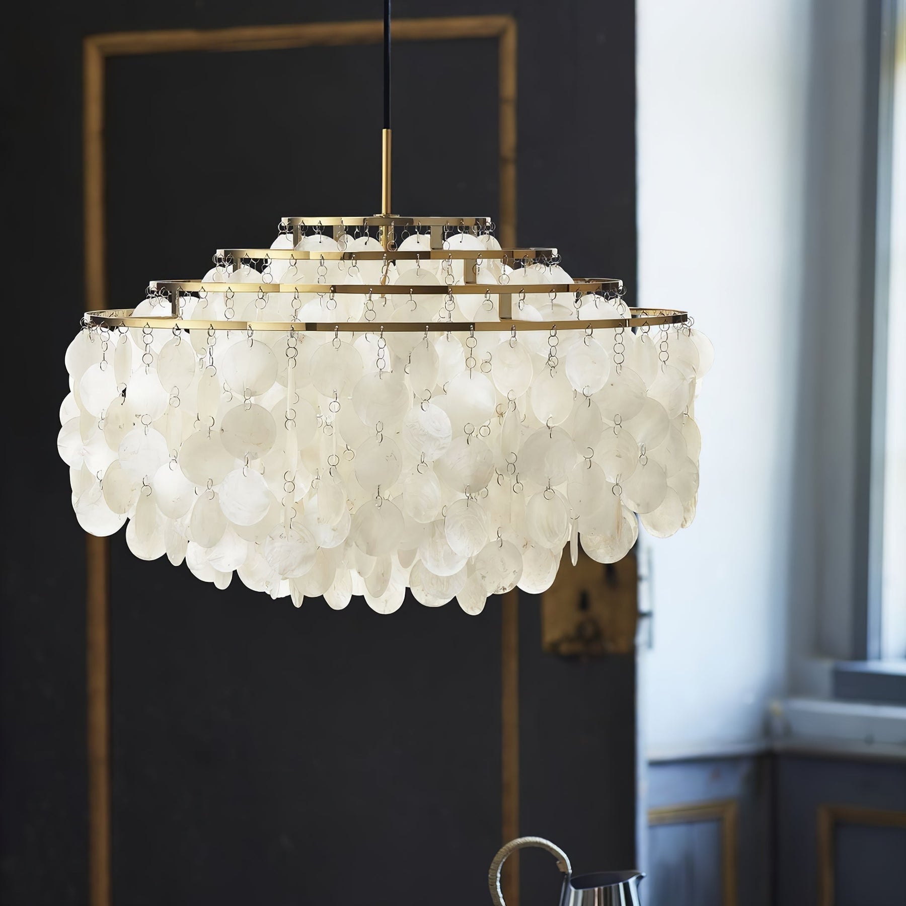 Round Shell Pendant light Chandelier– THECARGOODS LAMP
