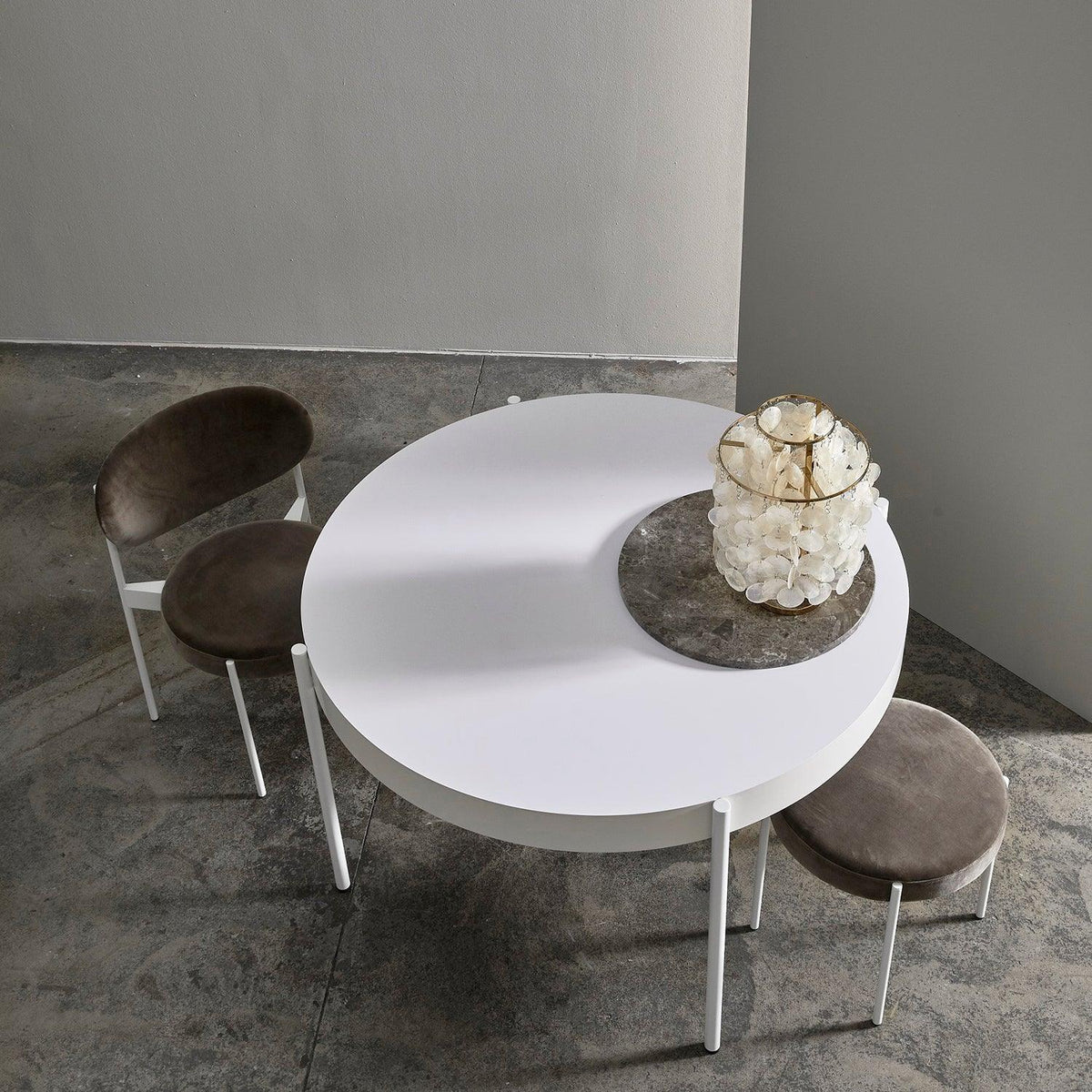 shell-table-lamp