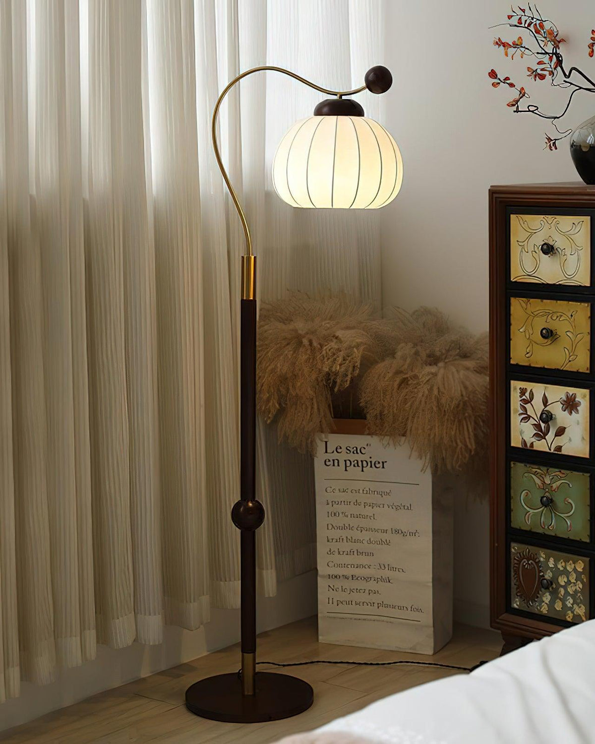 silk-globe-floor-lamp