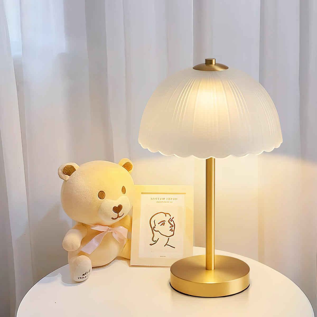 small-umbrella-table-lamp