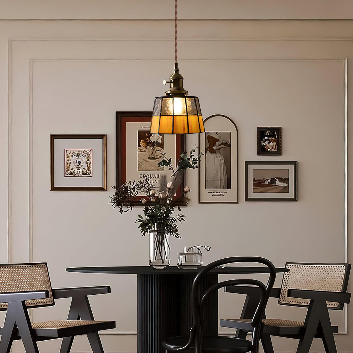 stained-glass-pendant-light