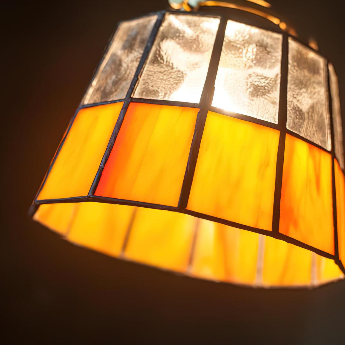 stained-glass-pendant-light