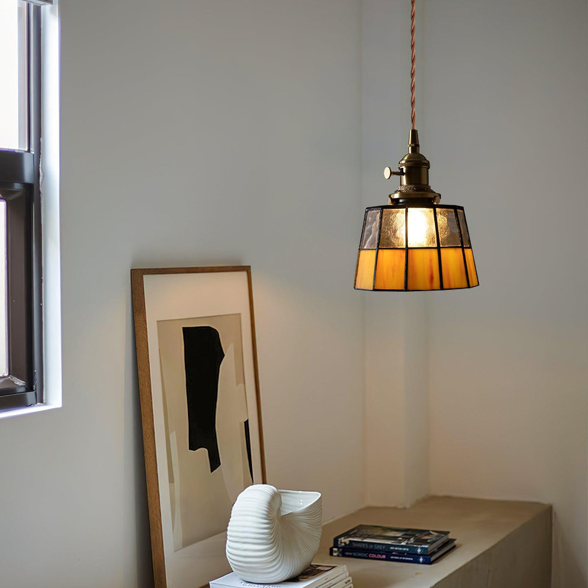 stained-glass-pendant-light