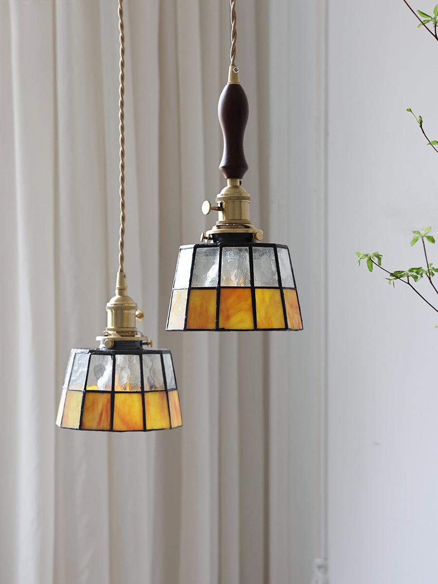 stained-glass-pendant-light