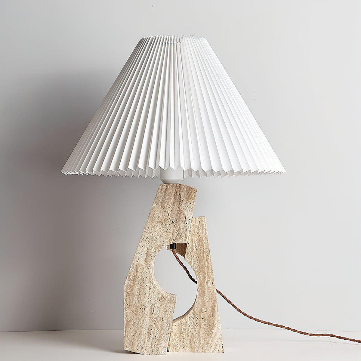stone-pillar-table-lamp