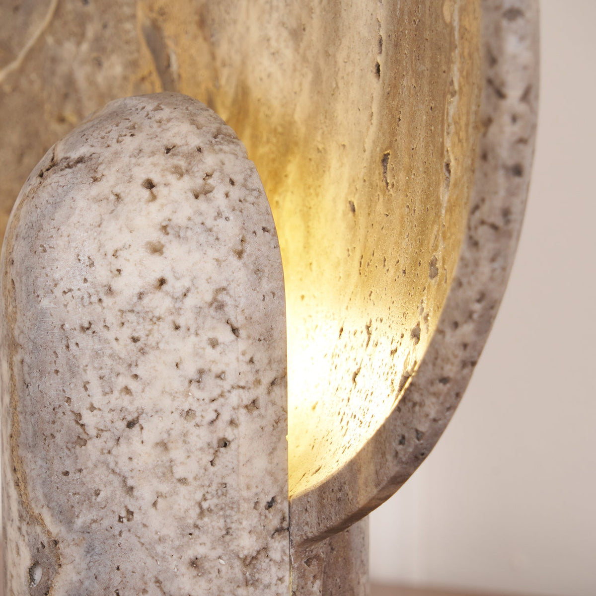 stone-table-lamp