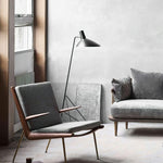 svelte-noir-floor-lamp