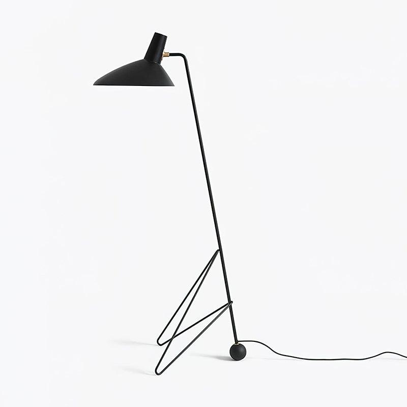svelte-noir-floor-lamp