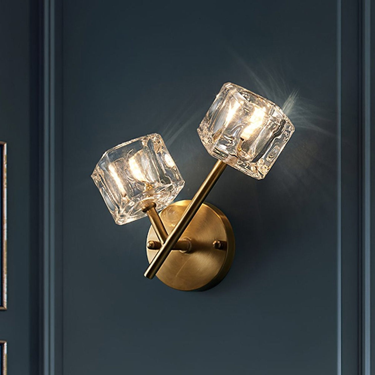 Syrah Vintage Crystal Wall Lamp