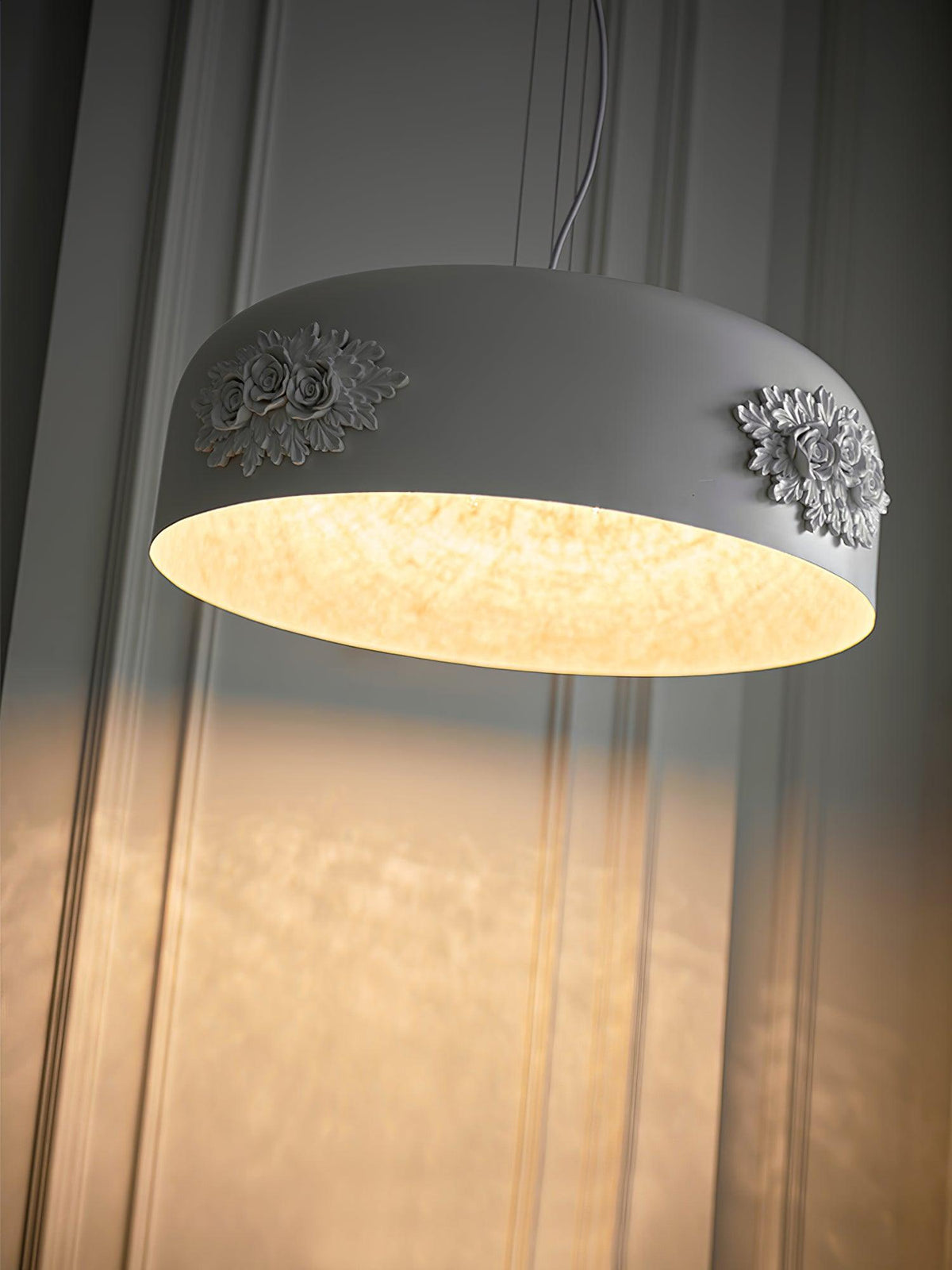 tuzzi-pendant-light