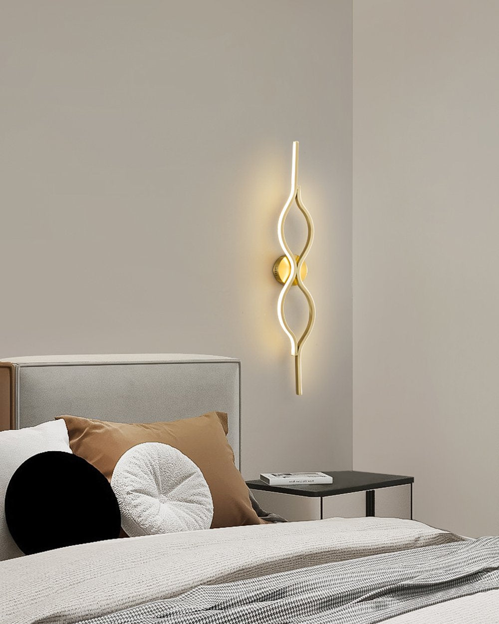 Twist Shaped Wall Light