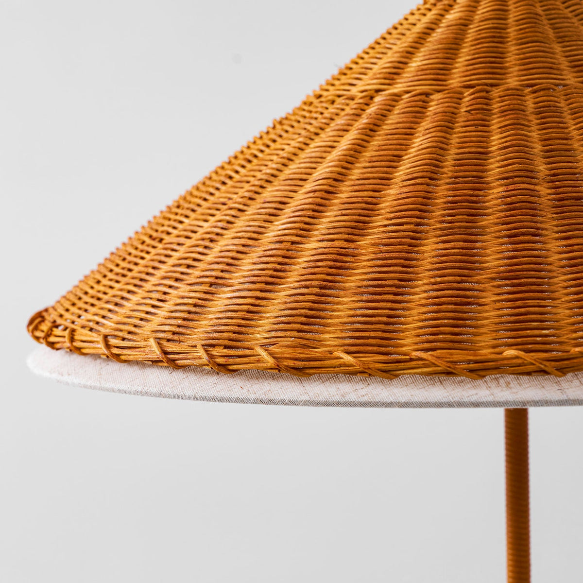 tynell-floor-lamp