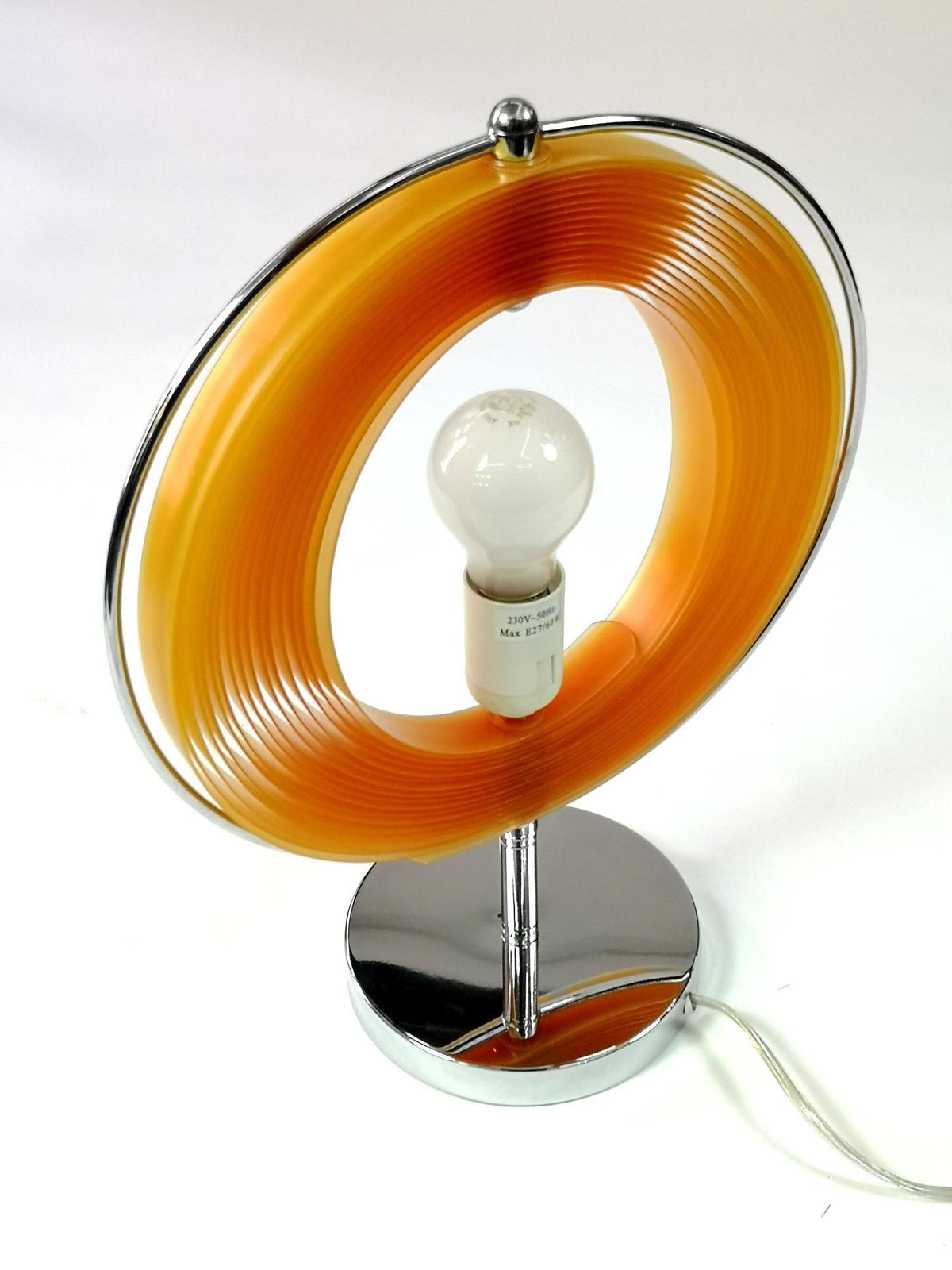 vintage-moon-table-lamp