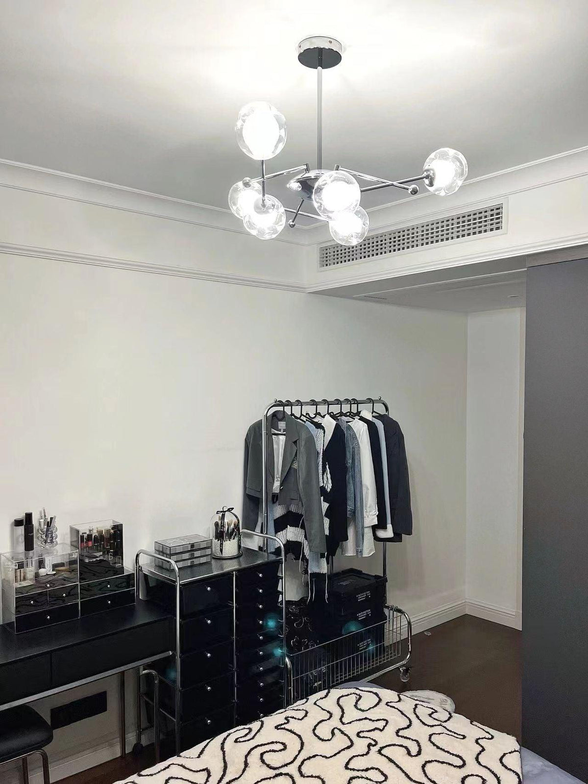 westlife-sputnik-chandelier