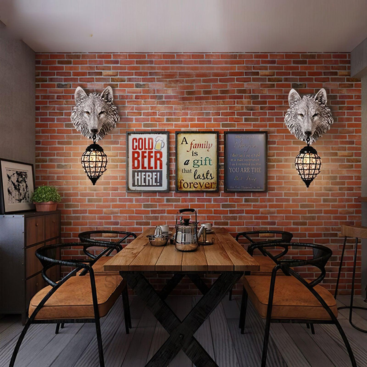 wolf-head-wall-lamp