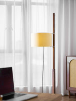 wood-tmm-floor-lamp
