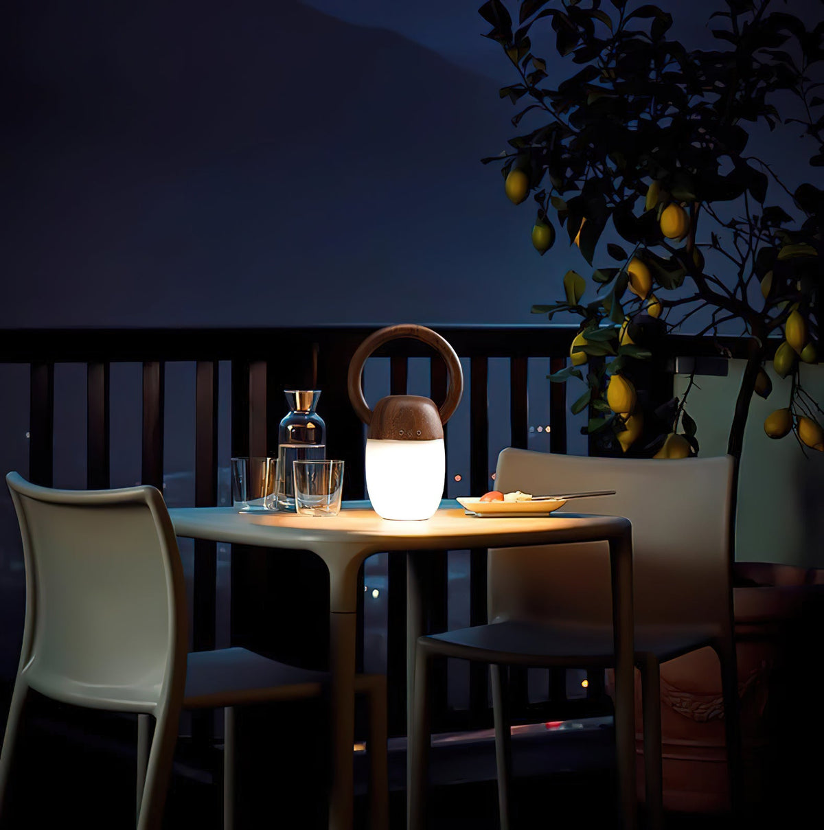wood-language-table-lamp