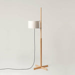 wood-tmm-floor-lamp