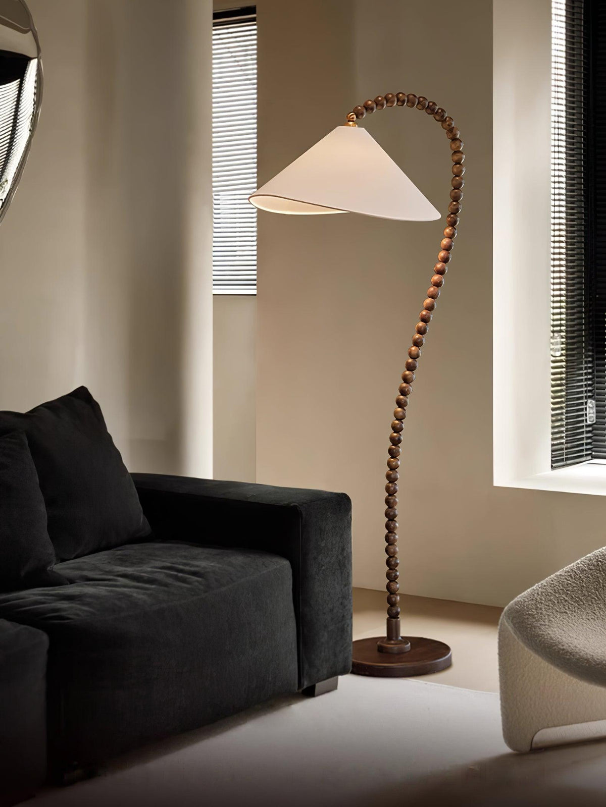 wooden-bead-floor-lamp