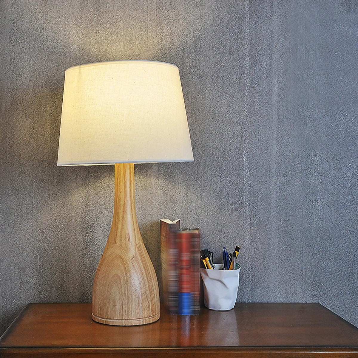 wooden-vase-table-lamp