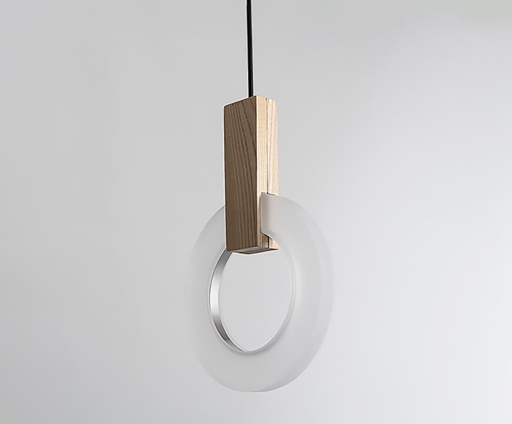 Halo Suspended lights