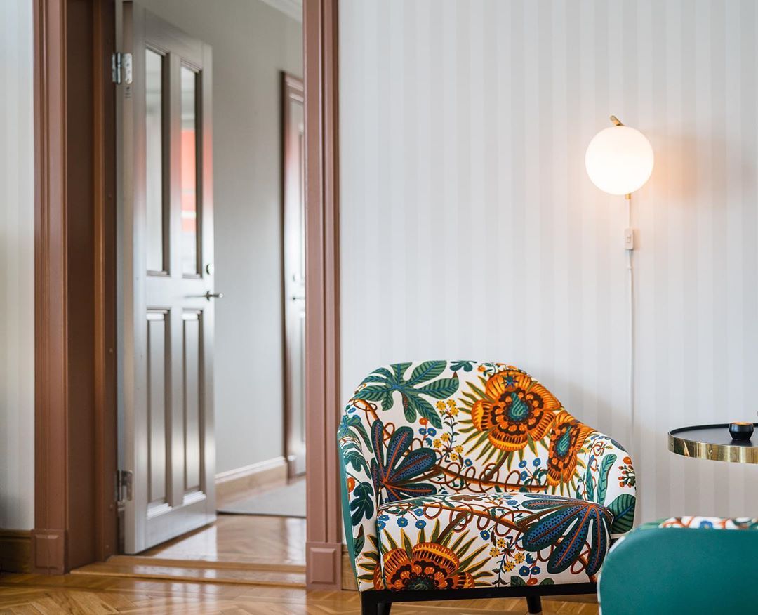 Artemide Wall Lamp